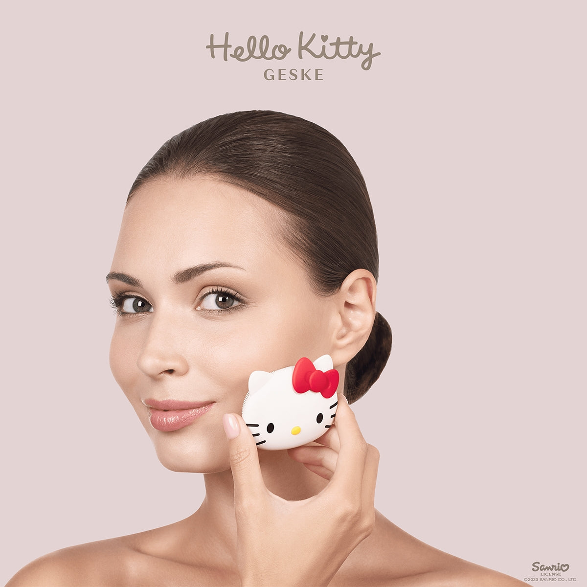 Yüz Temizleme Fırçası 3 Fonksiyonlu Hello Kitty Beyaz